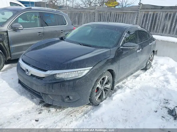 2HGFC1F94HH104979 2017 HONDA CIVIC - Image 2