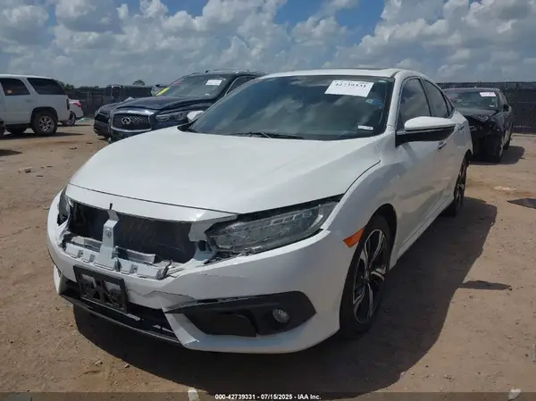 2HGFC1F94HH637513 2017 HONDA CIVIC - Image 2