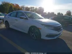 2HGFC1F94KH104469 2019 HONDA CIVIC