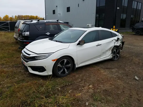 2HGFC1F96GH100592 2016 HONDA CIVIC - Image 1