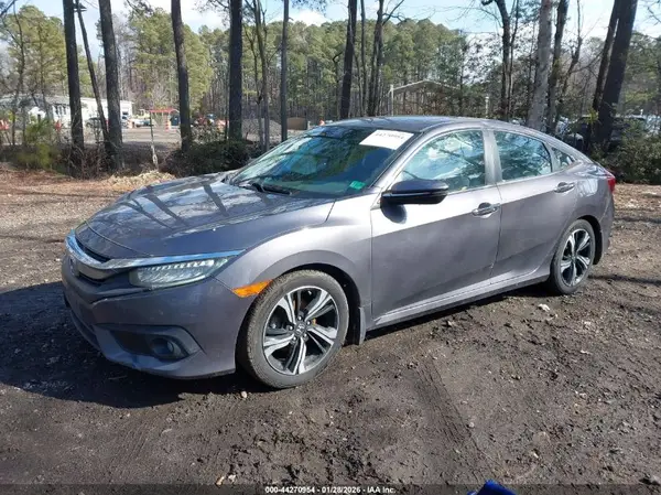 2HGFC1F96HH633818 2017 HONDA CIVIC - Image 2
