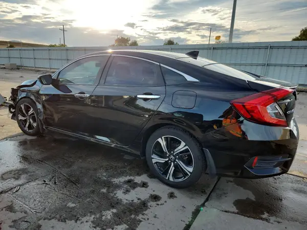 2HGFC1F96JH642203 2018 HONDA CIVIC - Image 2