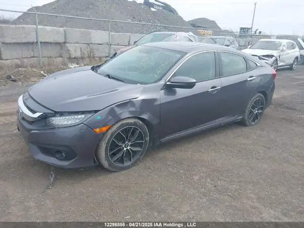 2HGFC1F97HH110307 2017 HONDA CIVIC - Image 2