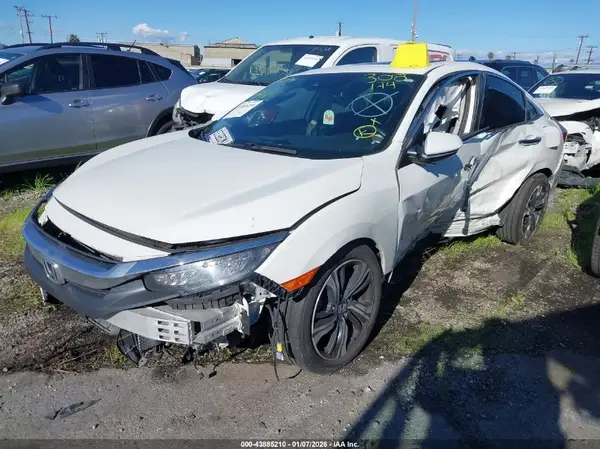 2HGFC1F97HH631639 2017 HONDA CIVIC - Image 2