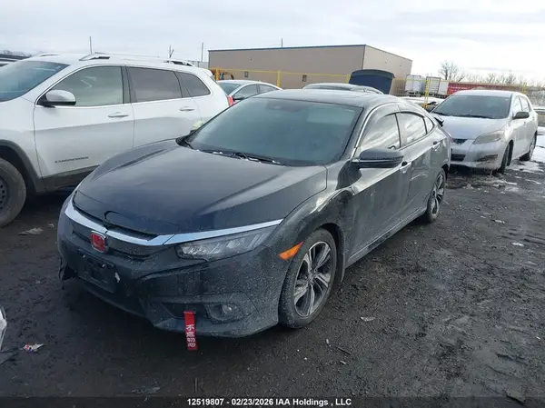 2HGFC1F97JH102083 2018 HONDA CIVIC - Image 2