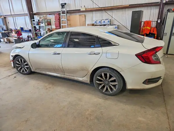 2HGFC1F98HH102202 2017 HONDA CIVIC - Image 2