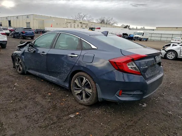 2HGFC1F98HH640236 2017 HONDA CIVIC - Image 2
