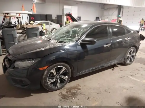 2HGFC1F98HH651740 2017 HONDA CIVIC - Image 2