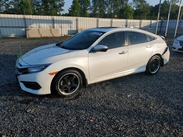 2HGFC1F98JH645717 2018 HONDA CIVIC - Image 1