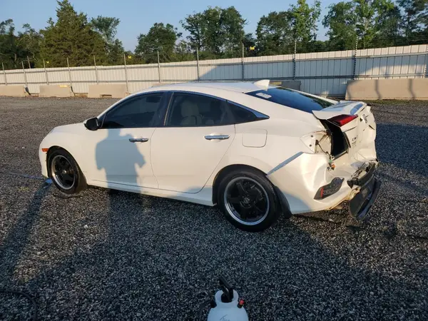 2HGFC1F98JH645717 2018 HONDA CIVIC - Image 2