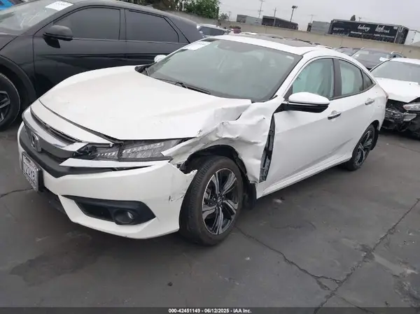 2HGFC1F9XHH647723 2017 HONDA CIVIC - Image 2