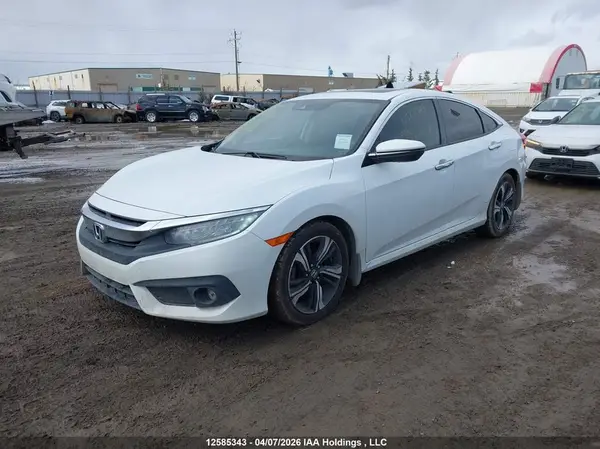 2HGFC1F9XJH100117 2018 HONDA CIVIC - Image 2