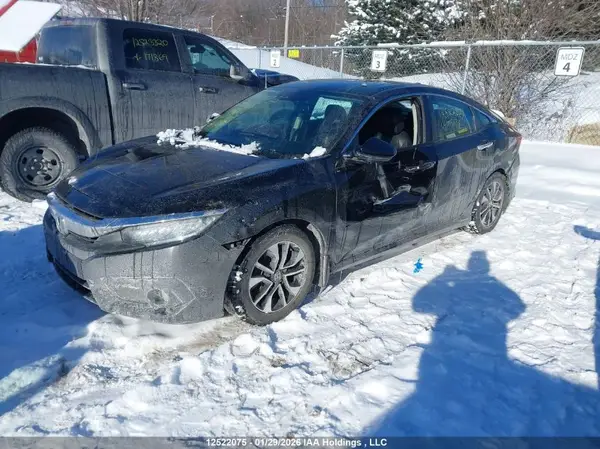 2HGFC1F9XJH105138 2018 HONDA CIVIC - Image 2