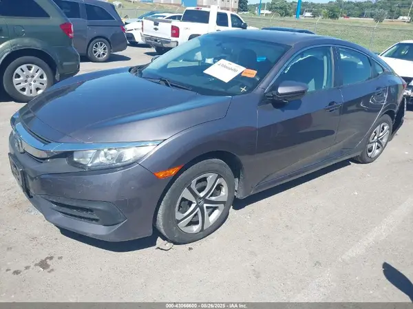2HGFC2CF52HH53090 2017 HONDA CIVIC - Image 2