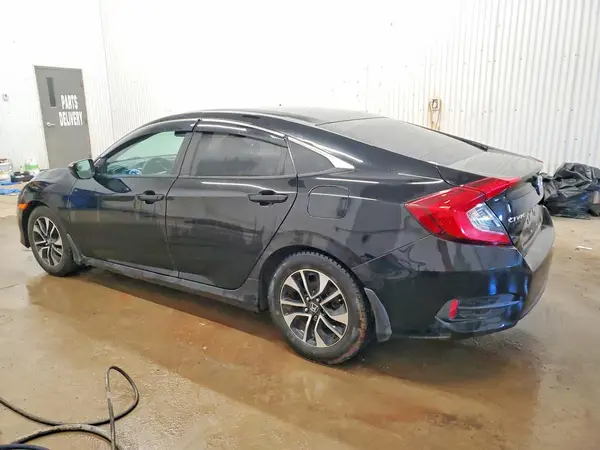 2HGFC2E24JH035047 2018 HONDA CIVIC - Image 2