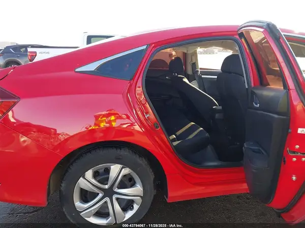 2HGFC2E50GH561596 2016 HONDA CIVIC - Image 8