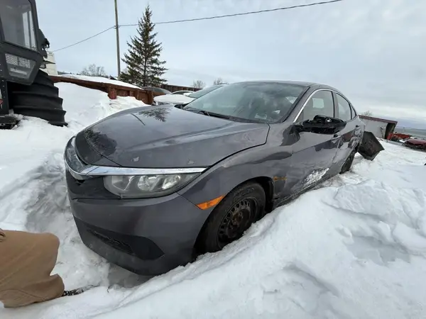 2HGFC2E51GH033632 2016 HONDA CIVIC - Image 1