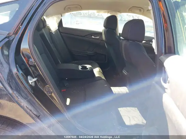2HGFC2E51JH002761 2018 HONDA CIVIC - Image 8