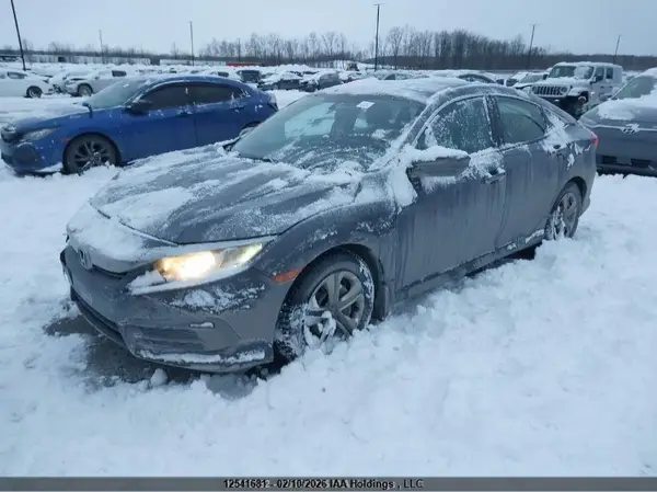 2HGFC2E51JH024825 2018 HONDA CIVIC - Image 2
