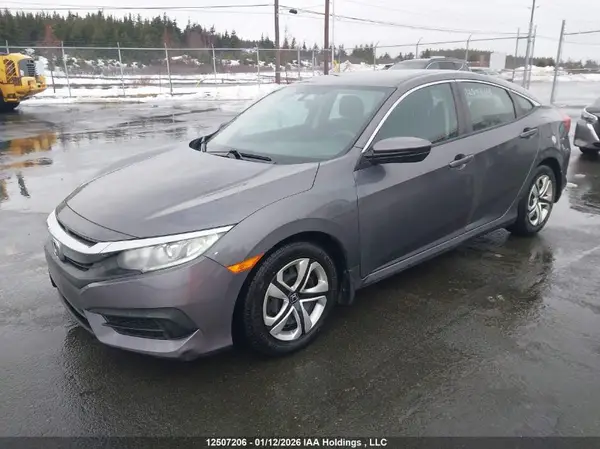 2HGFC2E51JH039972 2018 HONDA CIVIC - Image 2