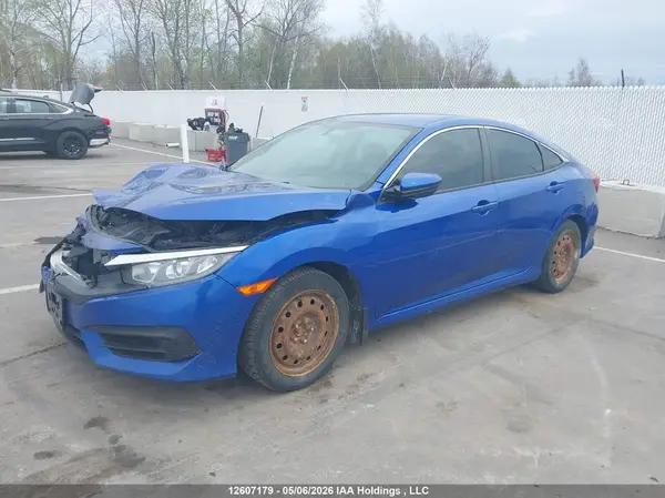 2HGFC2E55JH008482 2018 HONDA CIVIC - Image 2
