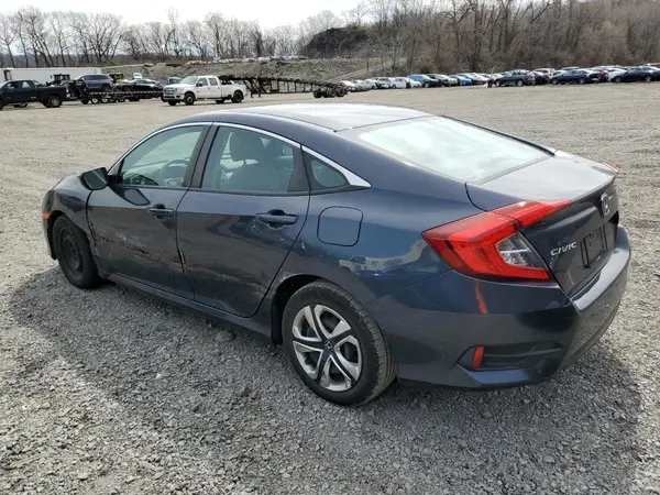 2HGFC2E56JH572688 2018 HONDA CIVIC - Image 2