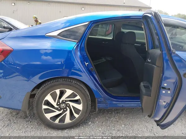 2HGFC2E57HH568305 2017 HONDA CIVIC - Image 8