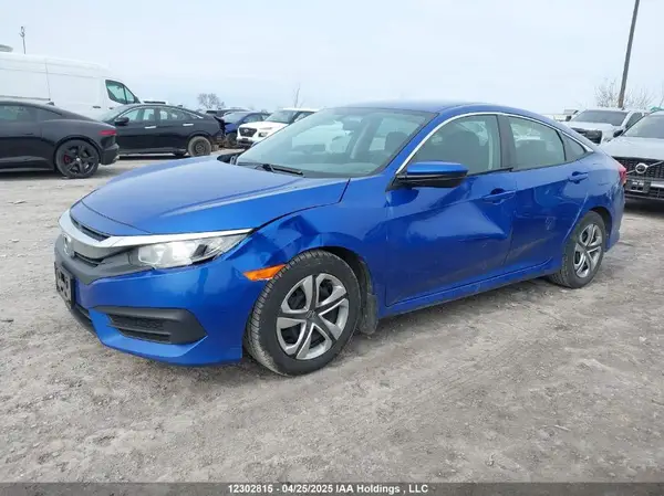 2HGFC2E57JH013313 2018 HONDA CIVIC - Image 2