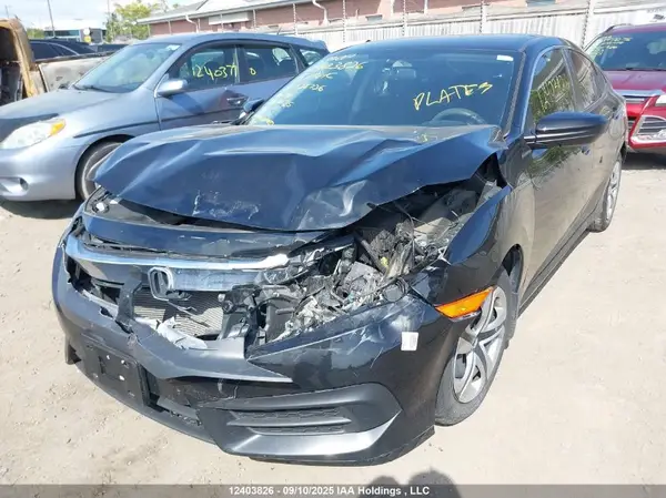 2HGFC2E58JH034736 2018 HONDA CIVIC - Image 2