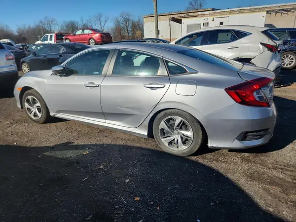 2HGFC2E63KH586607 2019 HONDA CIVIC - Image 2
