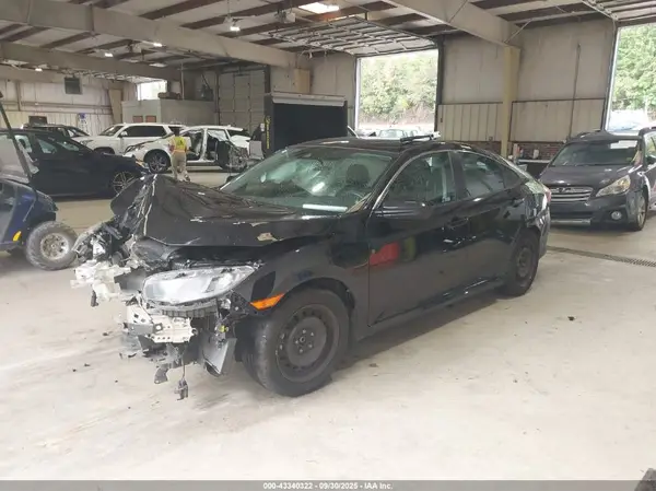 2HGFC2E68KH565767 2019 HONDA CIVIC - Image 2