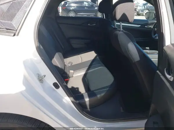 2HGFC2E88KH501827 2019 HONDA CIVIC - Image 8