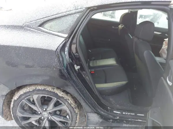 2HGFC2E88KH538697 2019 HONDA CIVIC - Image 8