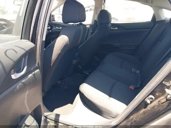 2HGFC2F50HH512396 2017 HONDA CIVIC - Image 8