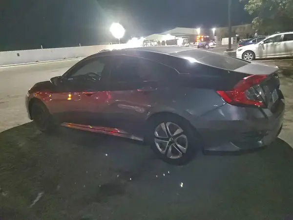 2HGFC2F50HH537587 2017 HONDA CIVIC - Image 2