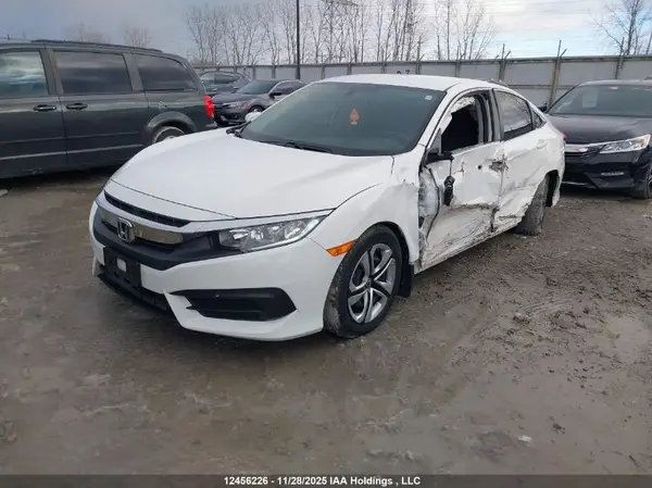 2HGFC2F50JH025074 2018 HONDA CIVIC - Image 2