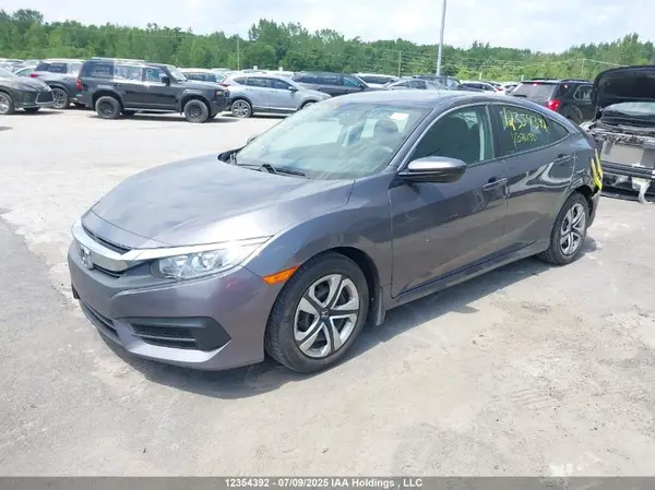 2HGFC2F50JH038150 2018 HONDA CIVIC - Image 2