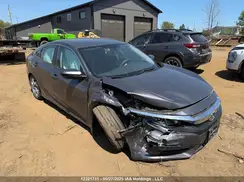 2HGFC2F50JH042697 2018 HONDA CIVIC