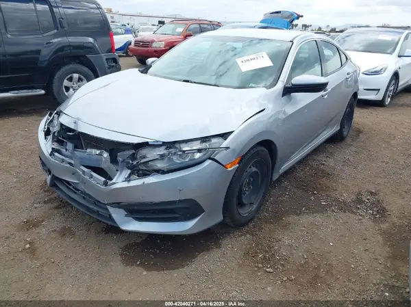 2HGFC2F50JH500559 2018 HONDA CIVIC - Image 2