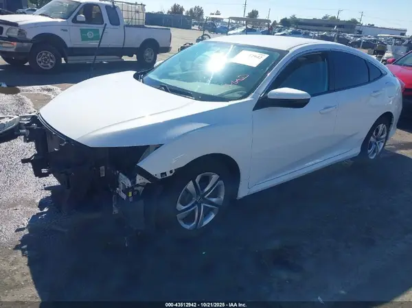 2HGFC2F50JH504501 2018 HONDA CIVIC - Image 2
