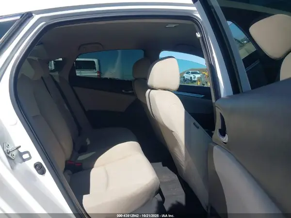 2HGFC2F50JH504501 2018 HONDA CIVIC - Image 8