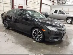 2HGFC2F50JH509391 2018 HONDA CIVIC