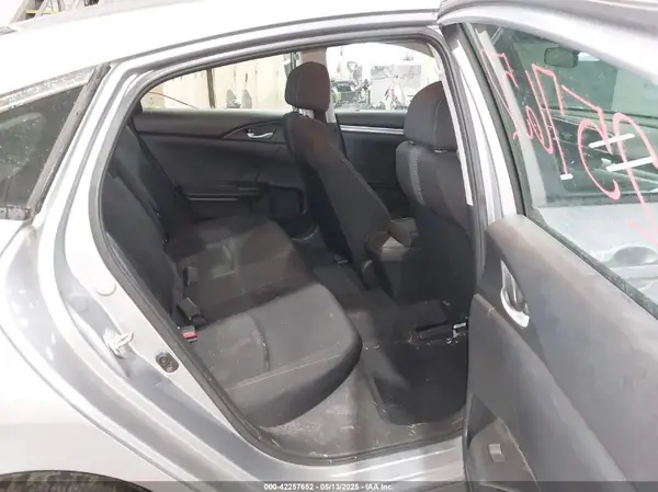 2HGFC2F50JH511982 2018 HONDA CIVIC - Image 8