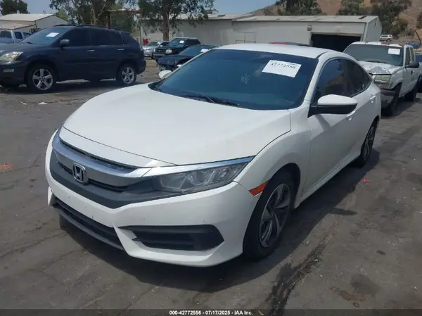 2HGFC2F50JH514901 2018 HONDA CIVIC - Image 2