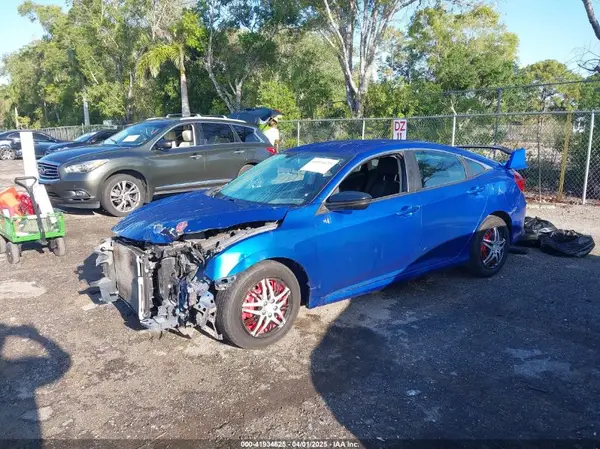 2HGFC2F50JH517152 2018 HONDA CIVIC - Image 2
