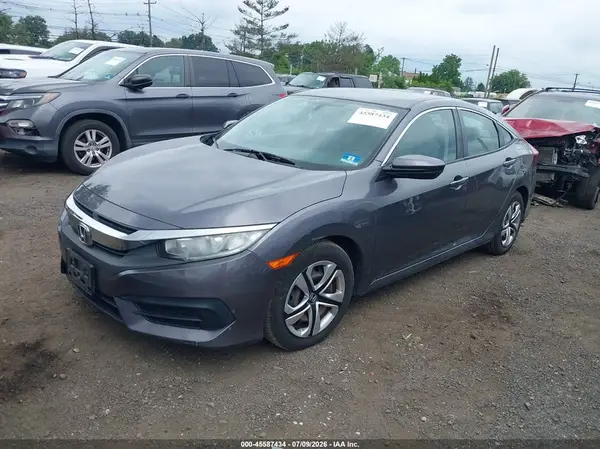 2HGFC2F50JH523291 2018 HONDA CIVIC - Image 2