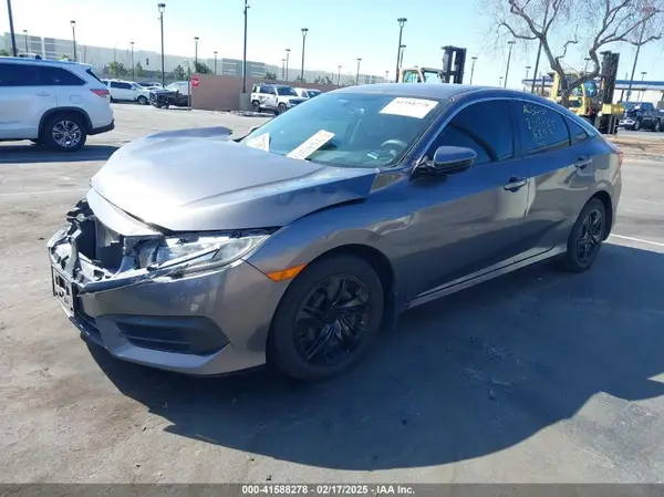 2HGFC2F50JH546716 2018 HONDA CIVIC - Image 2
