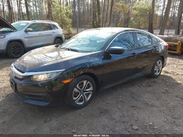 2HGFC2F50JH554900 2018 HONDA CIVIC - Image 2