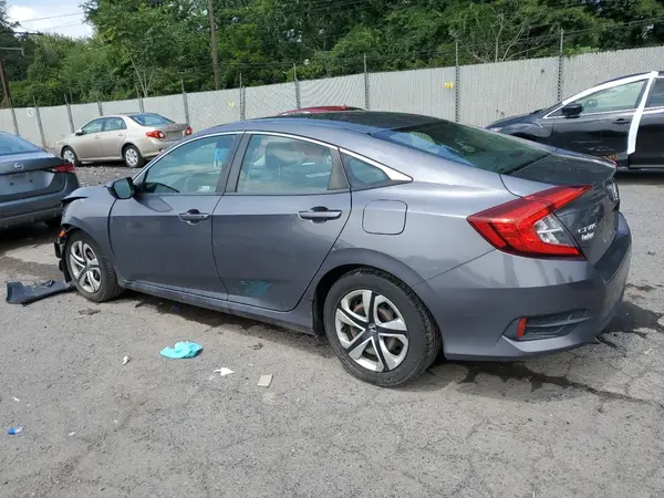 2HGFC2F50JH555643 2018 HONDA CIVIC - Image 2