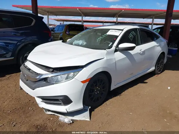 2HGFC2F50JH555948 2018 HONDA CIVIC - Image 2